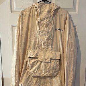 Adidas Terrex Size Medium Tan Windbreaker Jacket